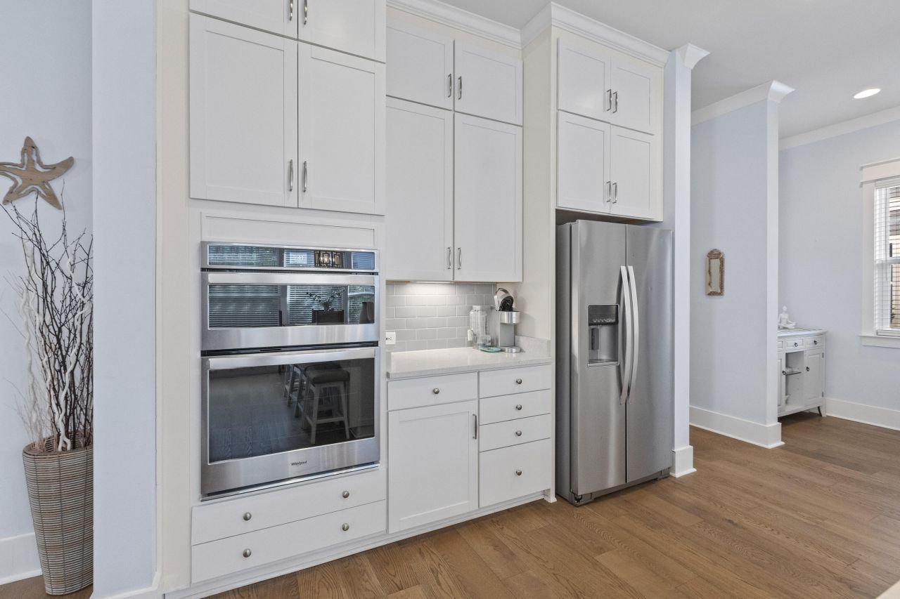 2923 Eddy Drive Photo 10