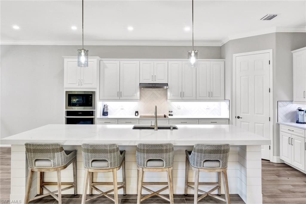 28007 Kerry Ct, Bonita Springs, FL 34135 Photo