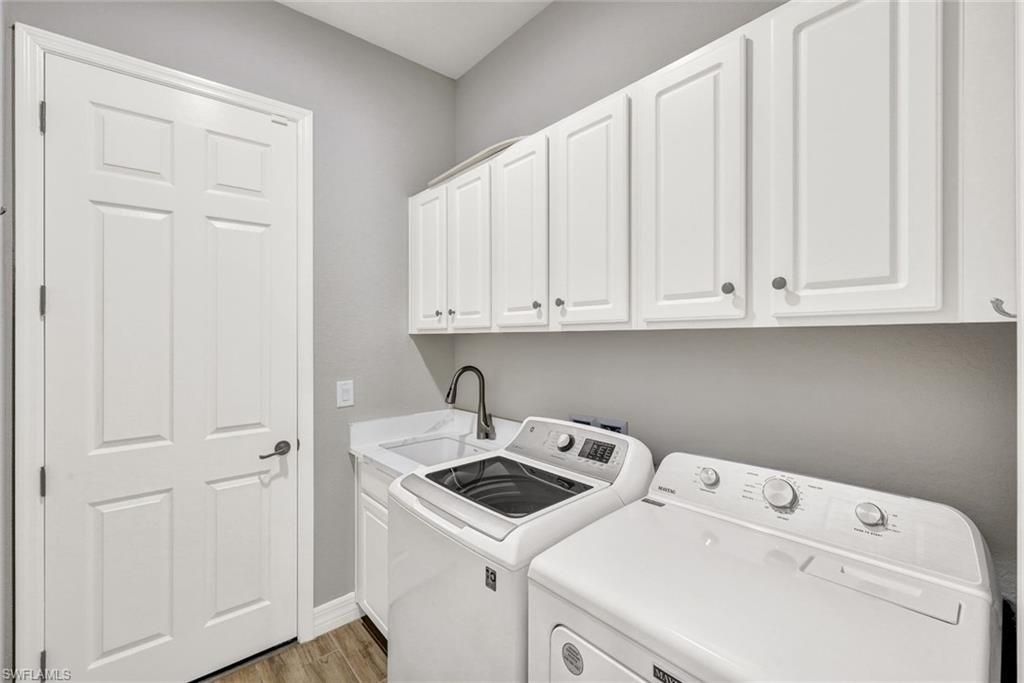 28007 Kerry Ct, Bonita Springs, FL 34135 Photo