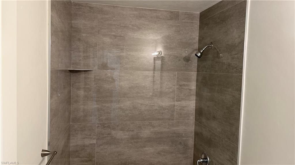 579 13th St N, Naples, FL 34102 Photo