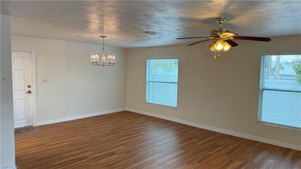 579 13th St N, Naples, FL 34102 Photo