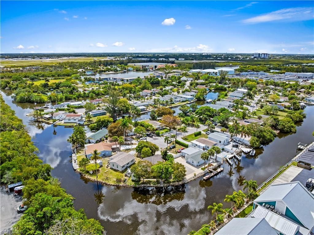 579 13th St N, Naples, FL 34102 Photo