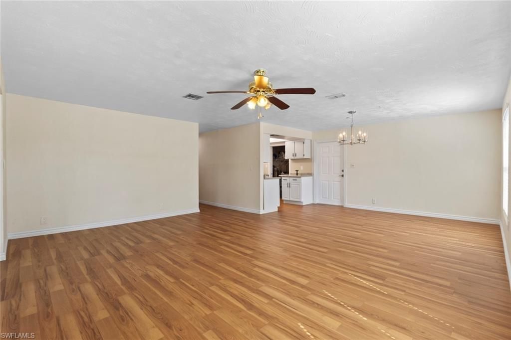 579 13th St N, Naples, FL 34102 Photo