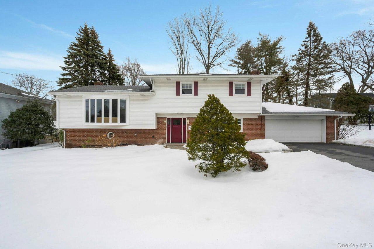 84 Palmer Avenue, Scarsdale, NY 10583 Main Photo