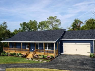 400 BLUEBIRD WAY, FRONT ROYAL, VA 22630