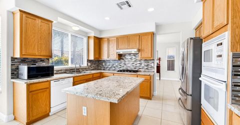 7905 Kawana Ct, Sacramento, CA 95829 Photo