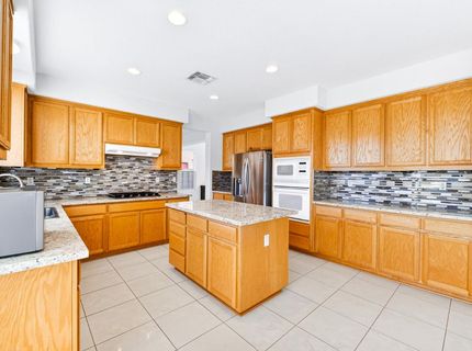 7905 Kawana Ct, Sacramento, CA 95829 Photo