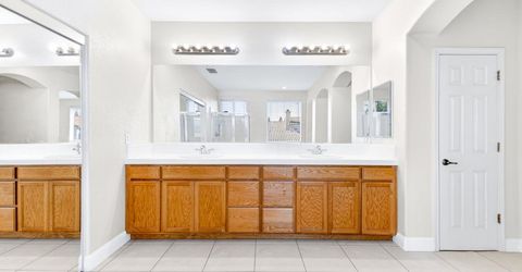 7905 Kawana Ct, Sacramento, CA 95829 Photo