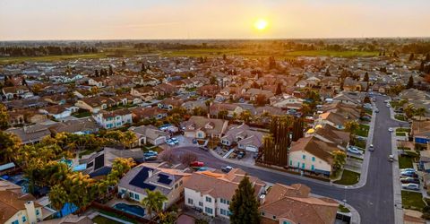 7905 Kawana Ct, Sacramento, CA 95829 Photo