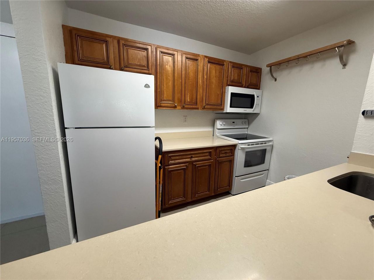 7473 SW 82nd St, Unit A113, Miami, FL 33143 Photo