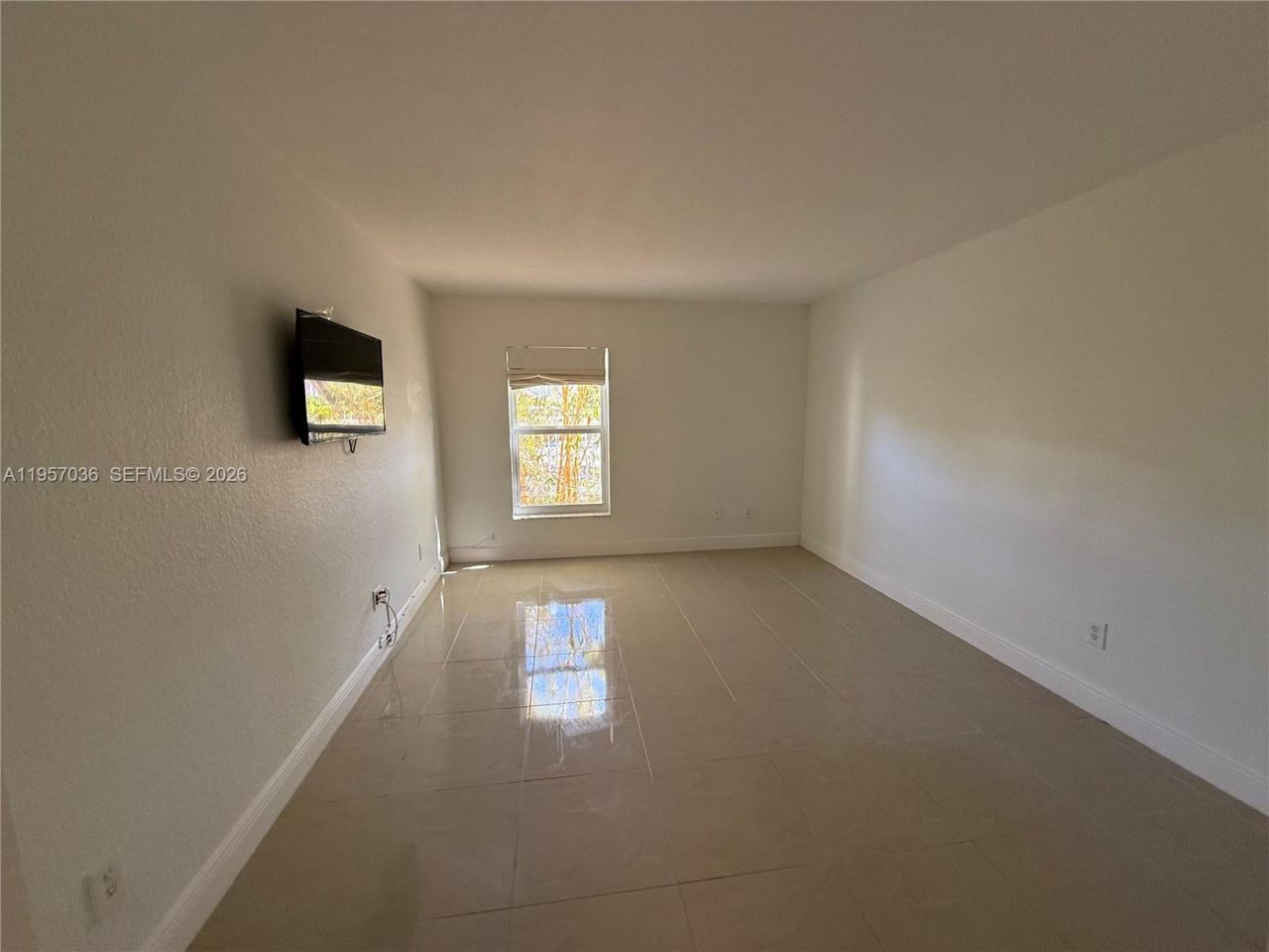 7473 SW 82nd St, Unit A113, Miami, FL 33143 Photo