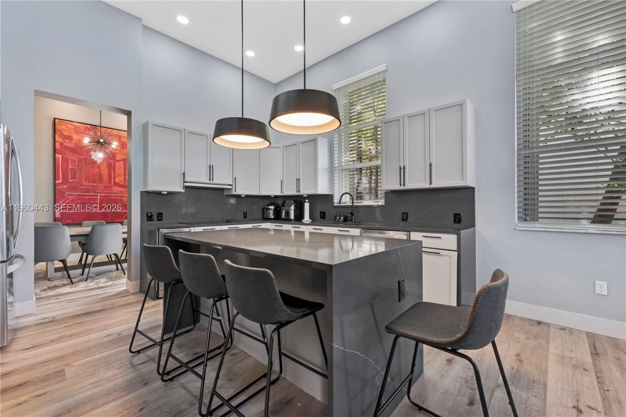 5046 SW 162nd Ave, Miramar, FL 33027 Photo