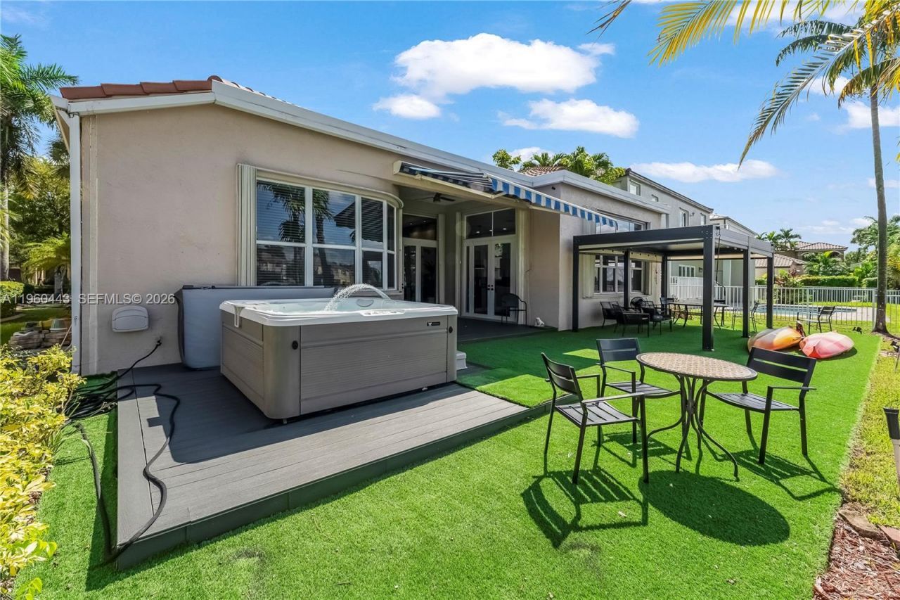 5046 SW 162nd Ave, Miramar, FL 33027 Photo