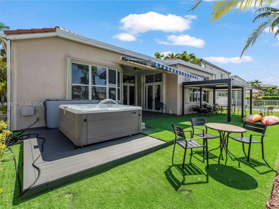 Property Image 32