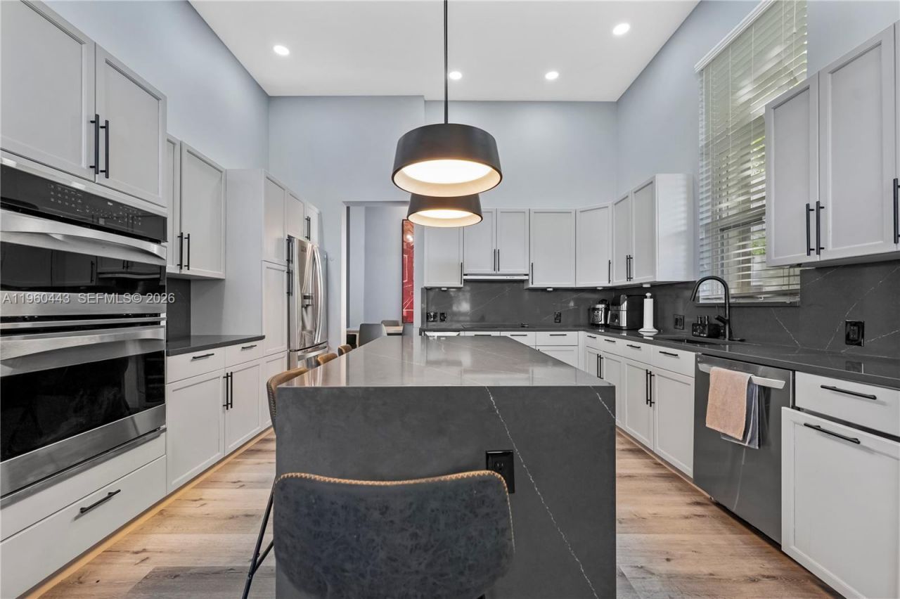 5046 SW 162nd Ave, Miramar, FL 33027 Photo