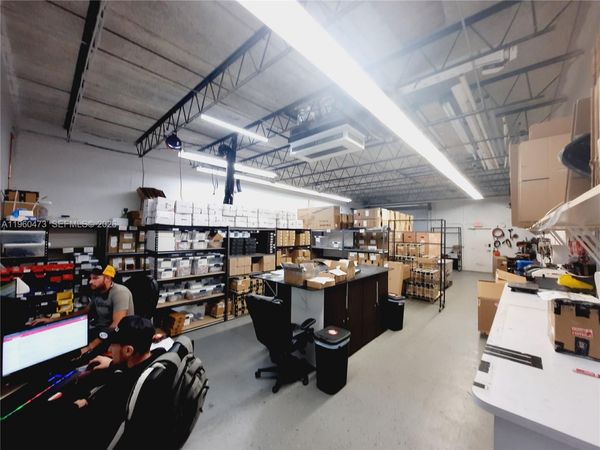 5100 NE 12th Ave , Unit A, Oakland Park, FL 33334