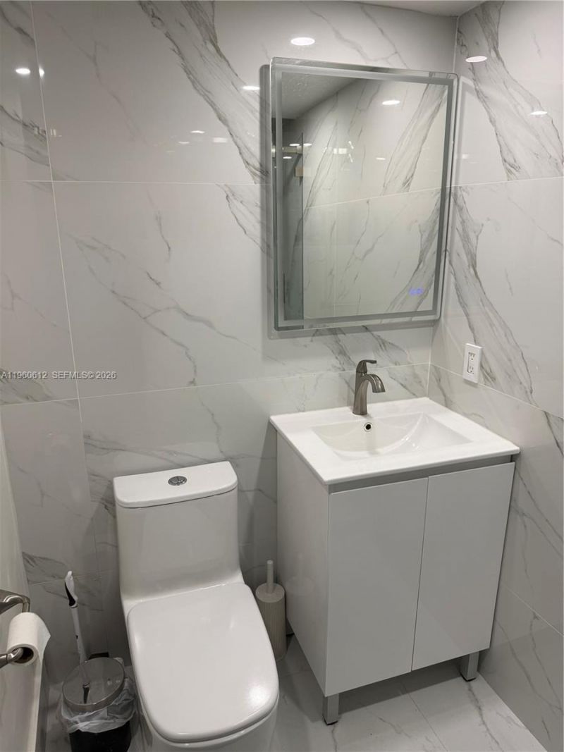 14273 Kendale Lakes Cir , Miami, FL 33183 Photo