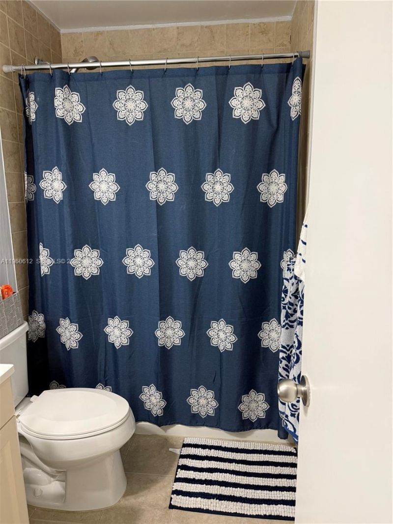 14273 Kendale Lakes Cir , Miami, FL 33183 Photo