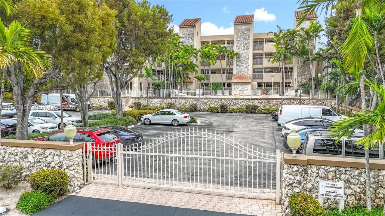 1710 S Ocean Ln , Unit 404, Fort Lauderdale, FL 33316 Photo