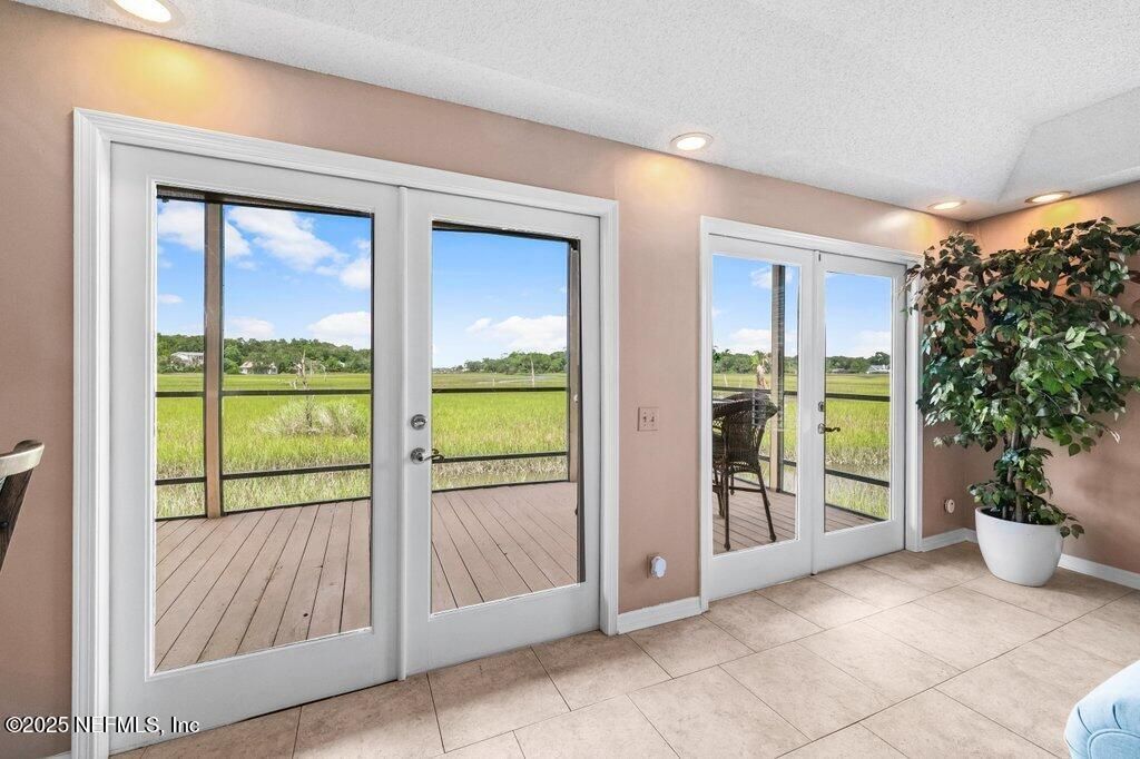 2010 Shadow Lane, Neptune Beach, FL 32266 Photo