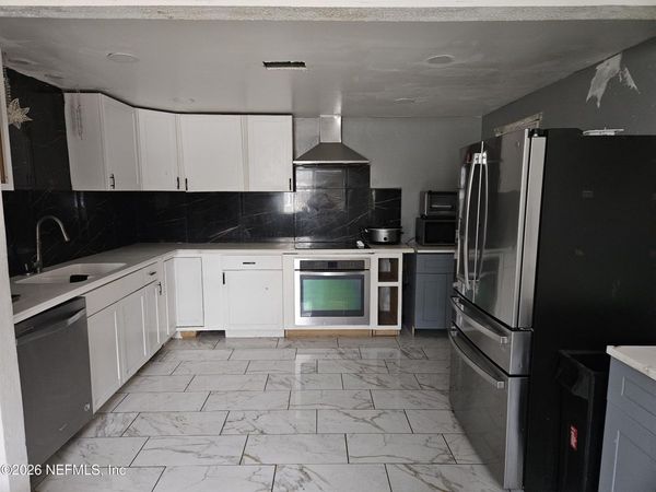 9739 ELAINE Road, Jacksonville, FL 32246