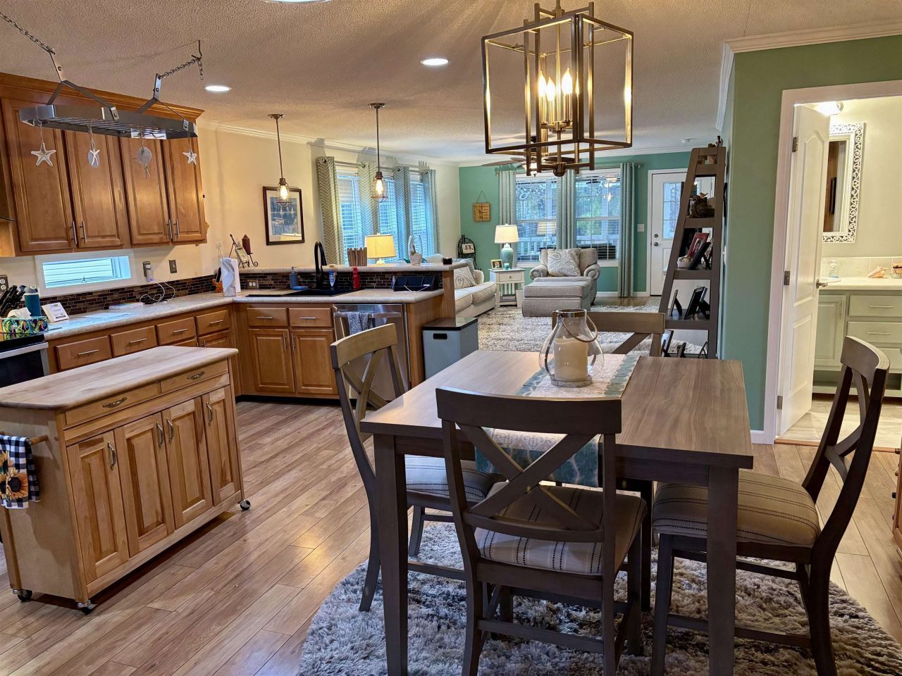 657 Lake Estates Ct. Photo 7