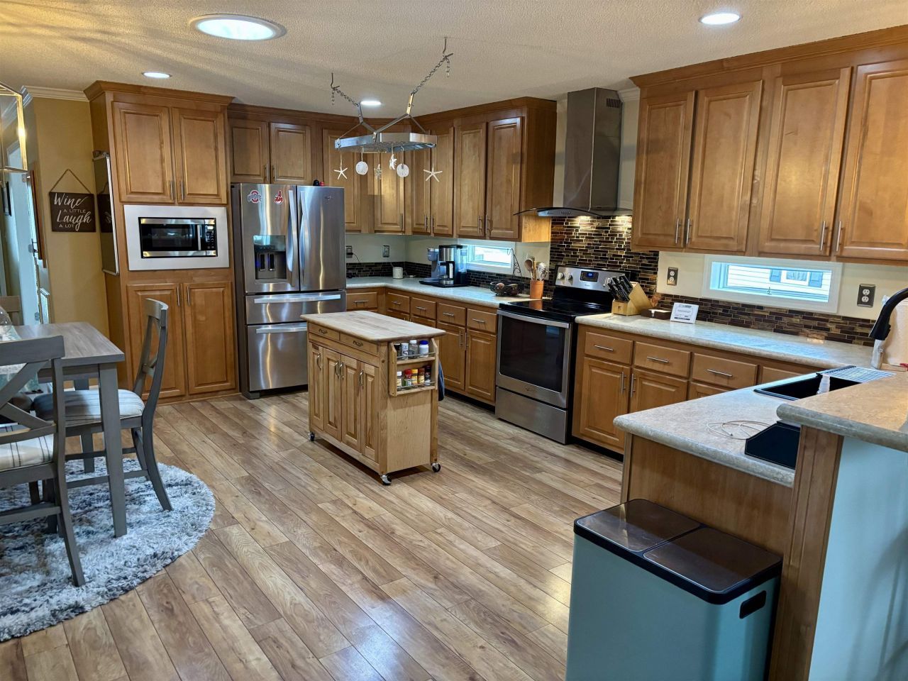 657 Lake Estates Ct. Photo 9