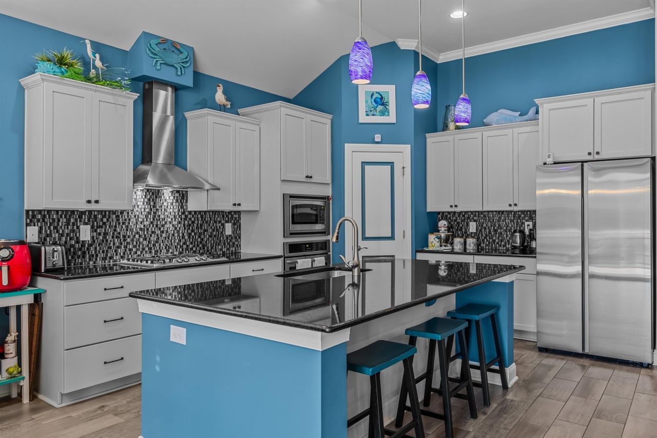 1591 Parish Way Photo 23