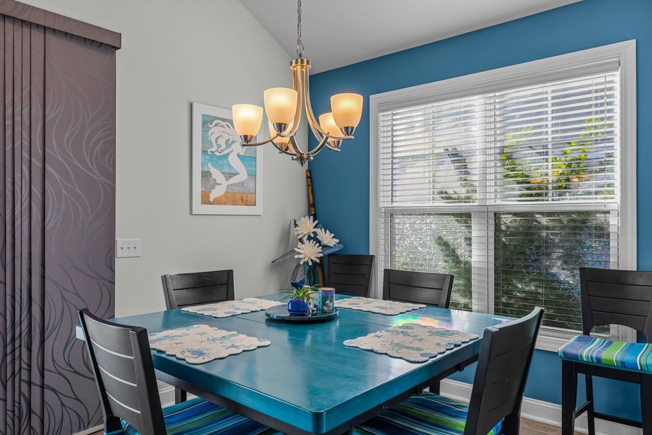 1591 Parish Way Photo 28