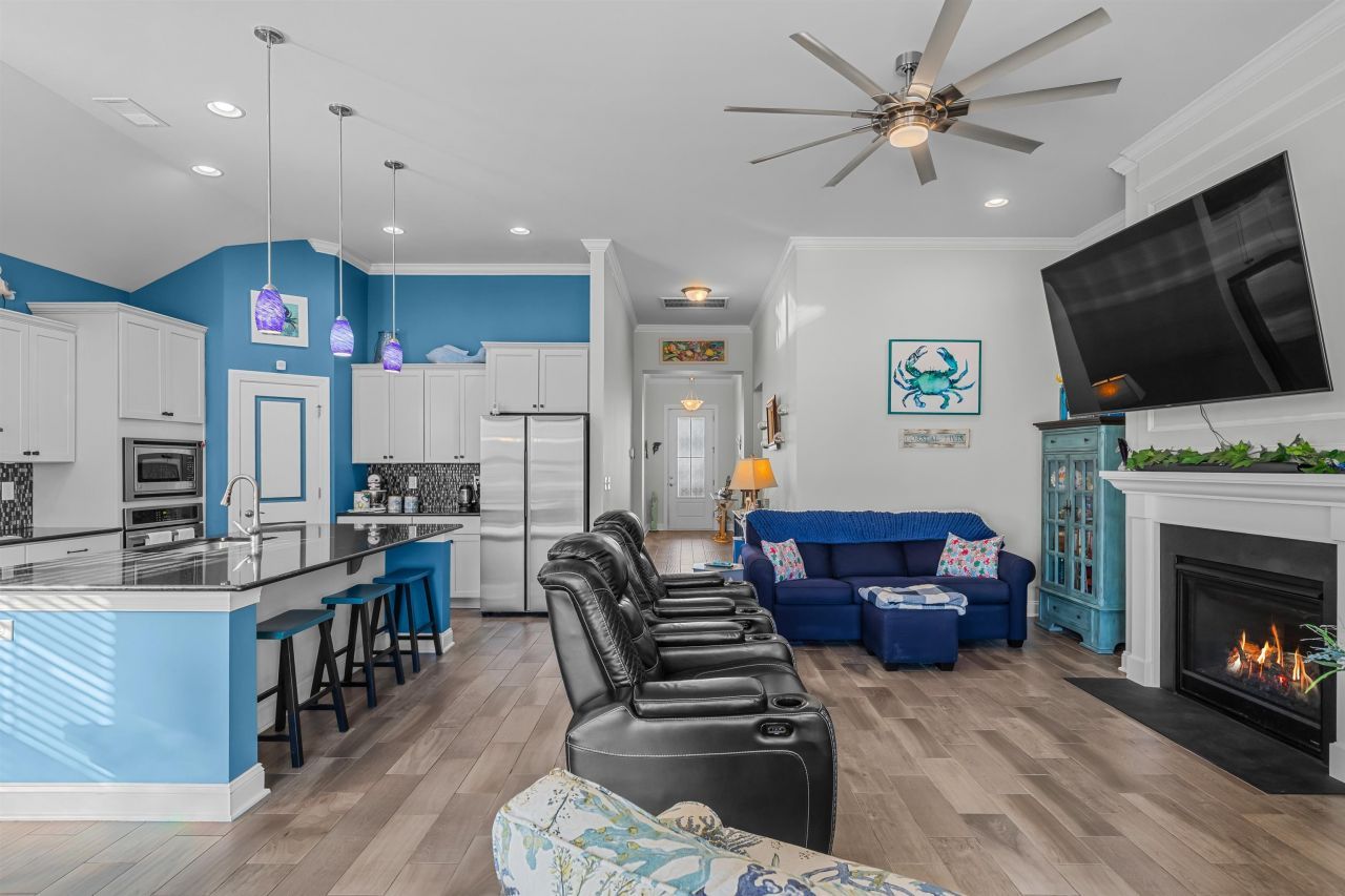 1591 Parish Way Photo 30