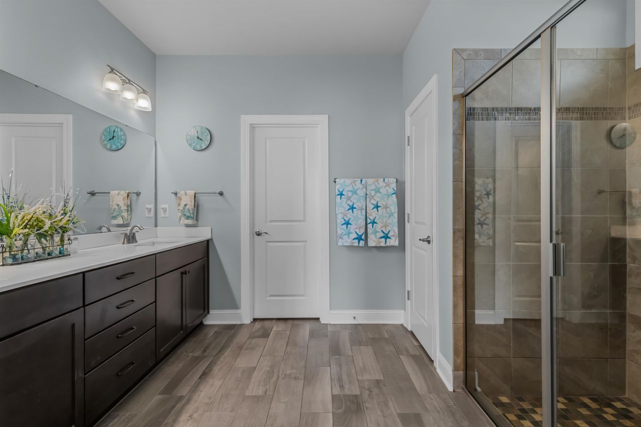 1591 Parish Way Photo 36