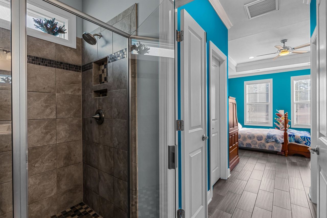 1591 Parish Way Photo 39