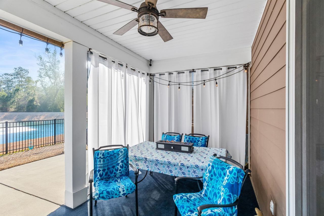 1591 Parish Way Photo 43