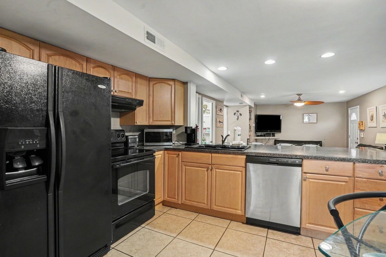 401 25th Ave. S  Photo 36