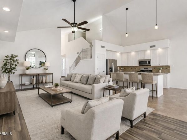 1002 W KELTON Lane, Phoenix, AZ 85023