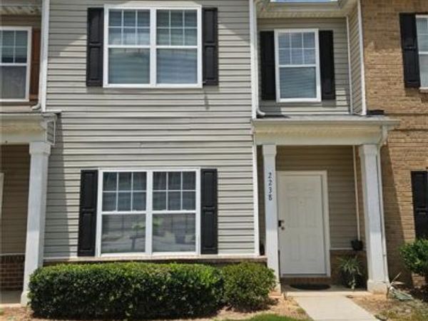 2238 Bigwood Trail , Atlanta, GA 30349