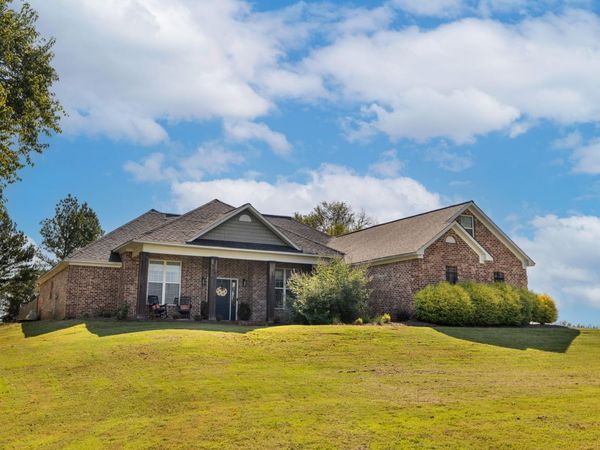 540 Steele Road, Starkville, MS 39759