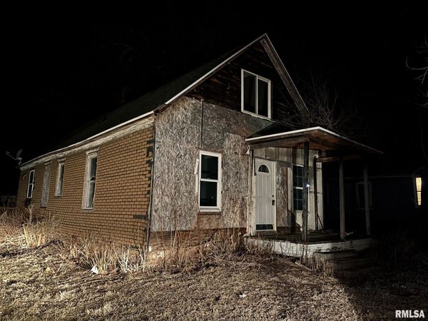 205 2ND Street, South Pekin, IL 61564