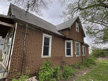 205 2ND Street, South Pekin, IL 61564