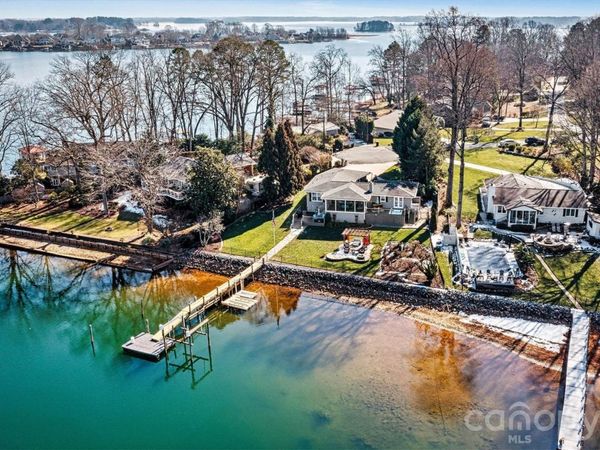 3267 Miners Cove Court, Denver, NC 28037