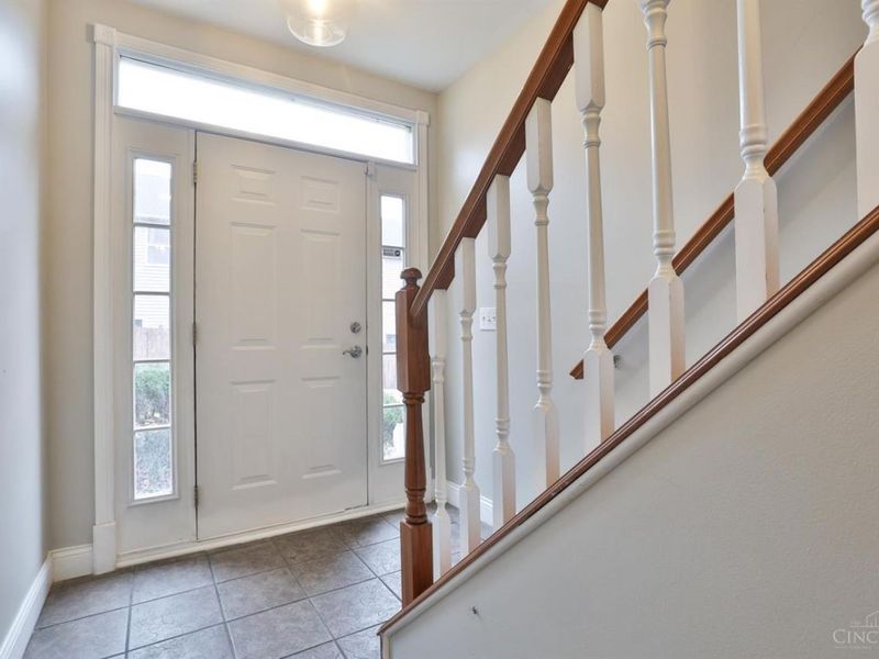 915 Sharkey Lane, Cincinnati, OH 45206 Photo 4