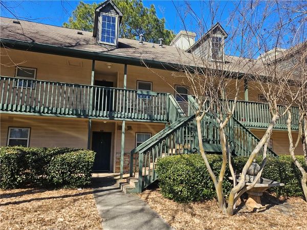 310 Brittany Court, Duluth, GA 30096