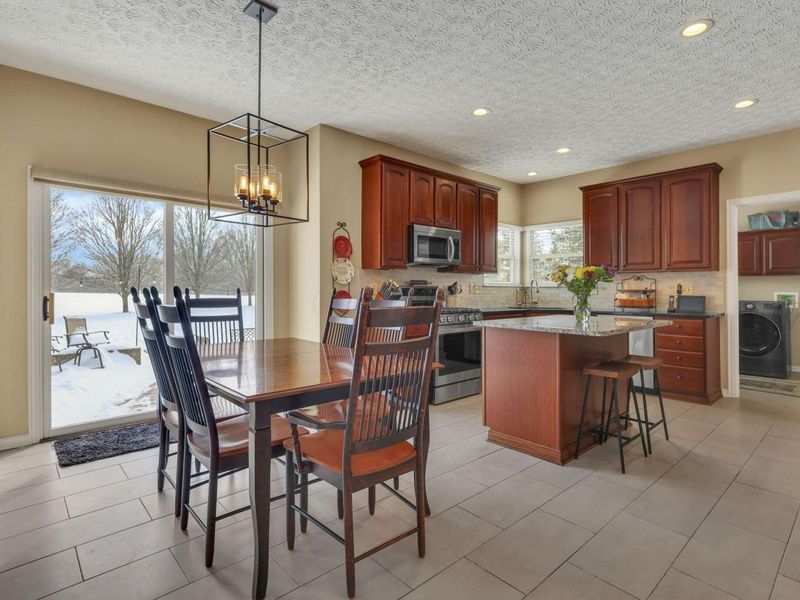 6949 Kellogg Drive, Powell, OH 43065 Photo 12