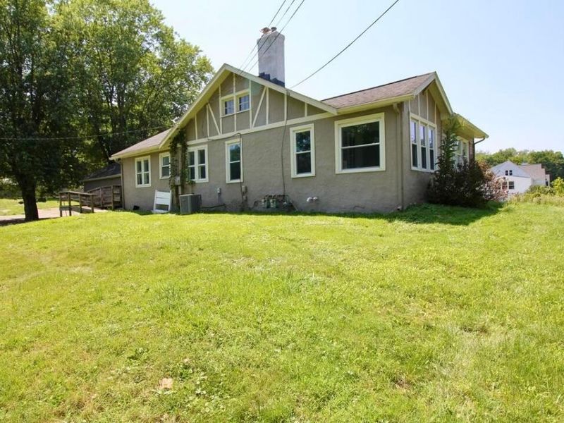 1805 Columbus Road, Granville, OH 43023 Photo 2