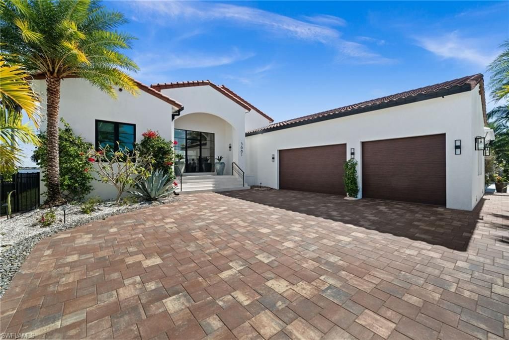 5661 Riverside Dr, Cape Coral, FL 33904 Photo