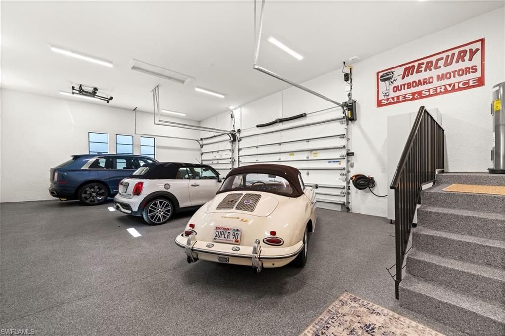 5661 Riverside Dr, Cape Coral, FL 33904 Photo