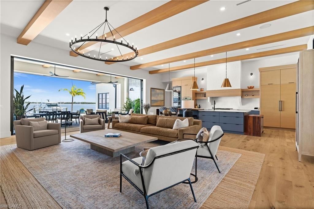 5661 Riverside Dr, Cape Coral, FL 33904 Photo