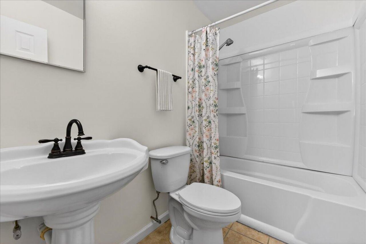 3 Teaneck Road Photo 14