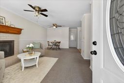 3 Teaneck Road photo 4