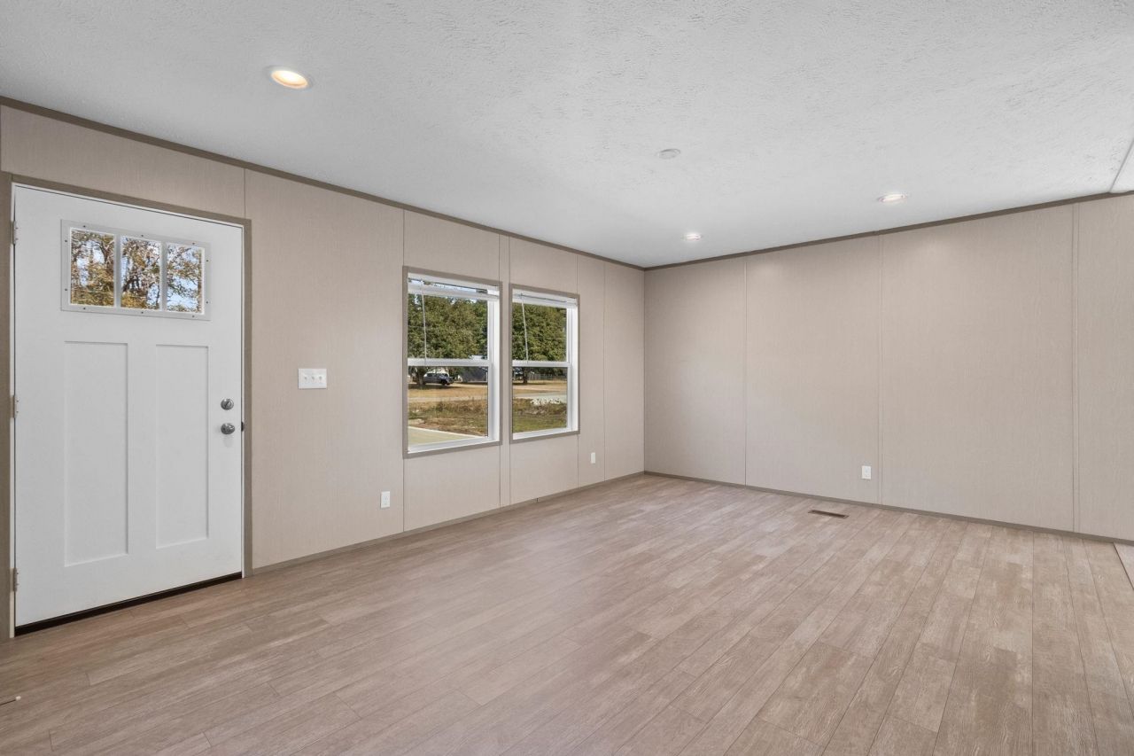 7136 Highway 366 Photo 12